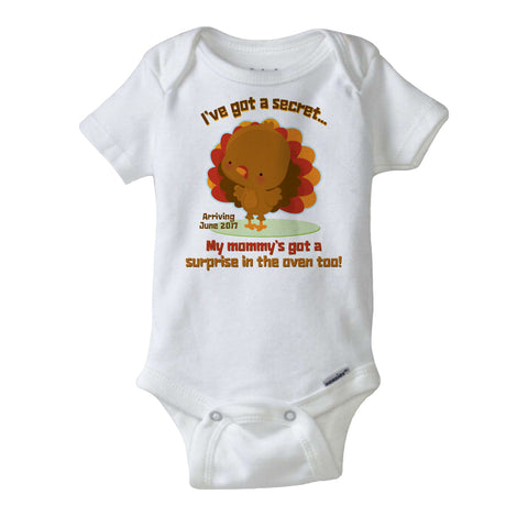 I've Got A Secret, Mommy's Got a Surprise In the Oven Too, Thanksgiving Pregnancy Announcement short or long sleeve 11122015a